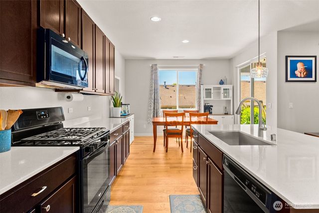 9007 Viola Street SE, Olympia, WA 98501