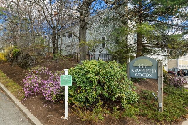 99 Anderer Ln 8, Boston, MA 02132