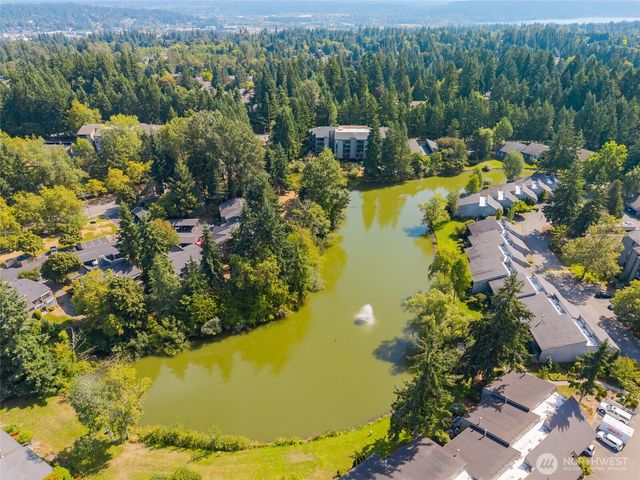 6667 138th Avenue NE #524, Redmond, WA 98052