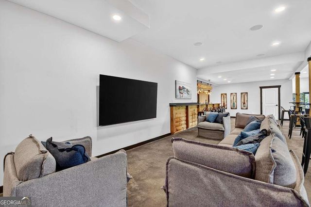 566 Canoe Point, Ellijay, GA 30540