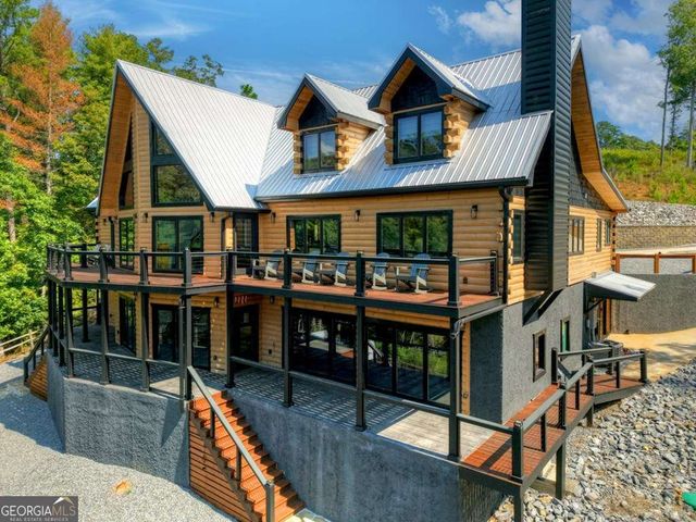 566 Canoe Point, Ellijay, GA 30540
