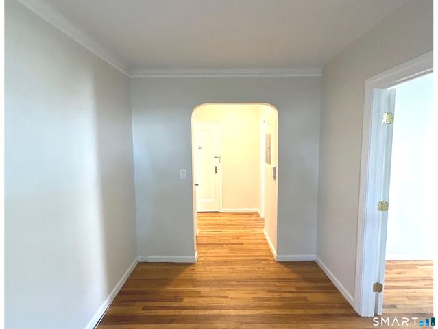 122 Woodside Green 1A, Stamford, CT 06901