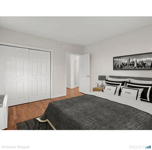 122 Woodside Green 1A, Stamford, CT 06901