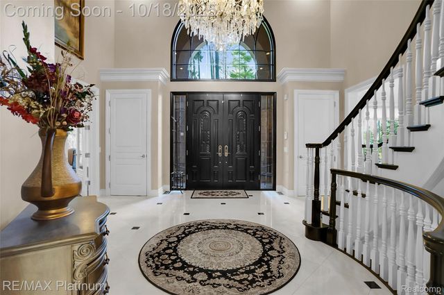 5479 River Ridge Drive, Brighton, MI 48116