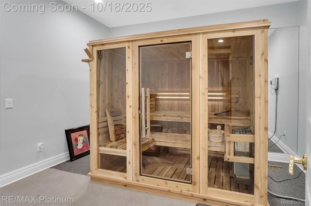 5479 River Ridge Drive, Brighton, MI 48116