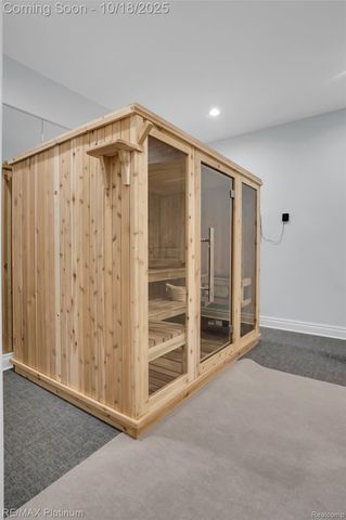 5479 River Ridge Drive, Brighton, MI 48116