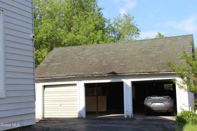 133 Kingsboro Avenue, Gloversville, NY 12078