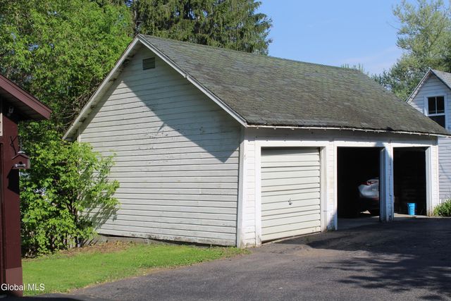 133 Kingsboro Avenue, Gloversville, NY 12078