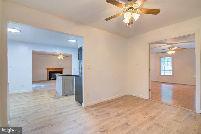 207 MEADOW AVE, Colonial Beach, VA 22443