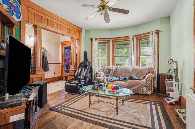 805 W Vine Street, Kalamazoo City, MI 49008