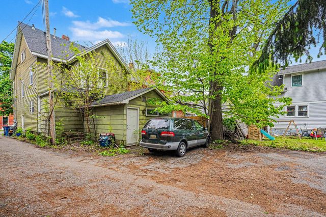 805 W Vine Street, Kalamazoo City, MI 49008