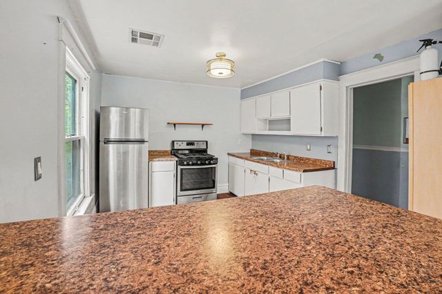 805 W Vine Street, Kalamazoo City, MI 49008