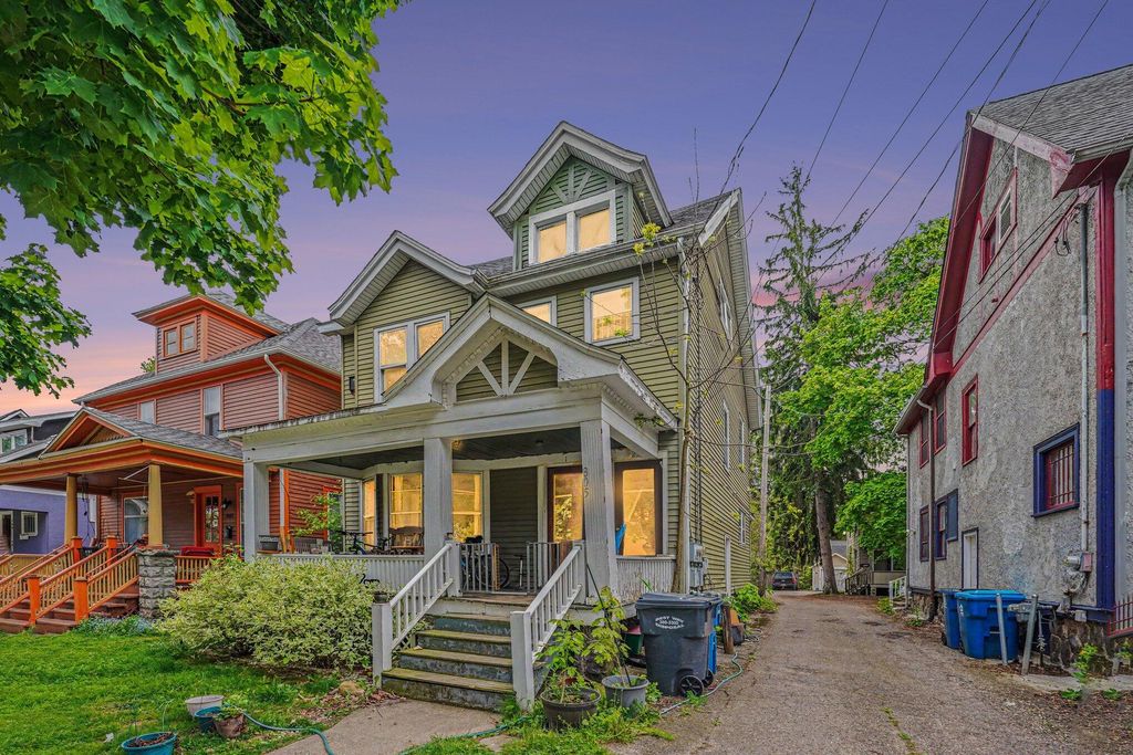 805 W Vine Street, Kalamazoo City, MI 49008