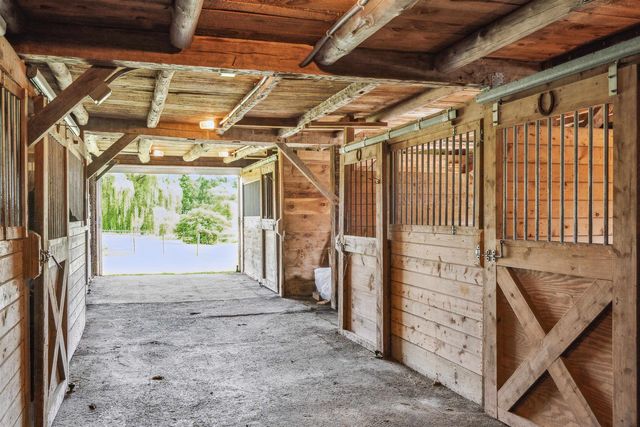 475 Elmendorf Road, Shoreham, VT 05770