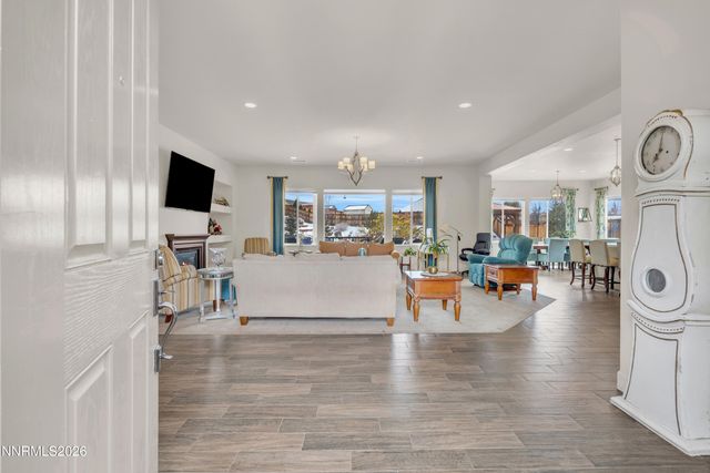 11880 Paradise Hills Court, Sparks, NV 89441