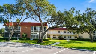 6 Vista Palm Lane 202, Vero Beach, FL 32962