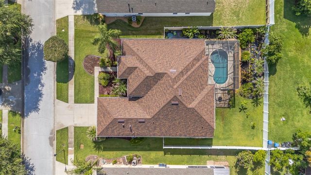 2307 SILVER TRUMPET COURT, Valrico, FL 33594