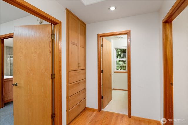 425 Baycliff Drive, Port Townsend, WA 98368