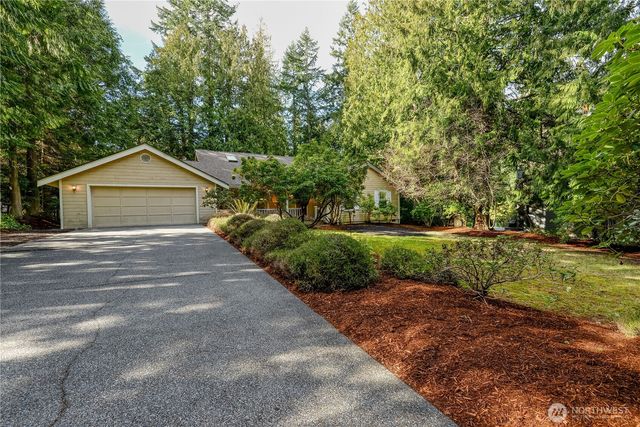 425 Baycliff Drive, Port Townsend, WA 98368