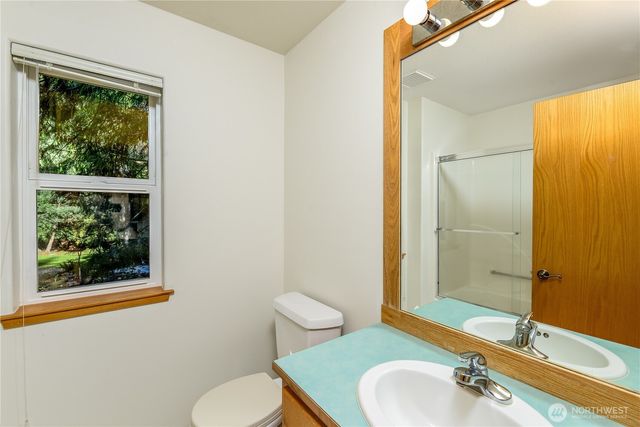 425 Baycliff Drive, Port Townsend, WA 98368