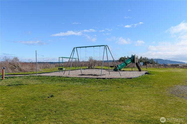 425 Baycliff Drive, Port Townsend, WA 98368