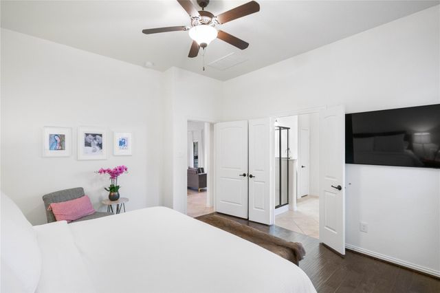 99 W Jagged Ridge Circle, Spring, TX 77389