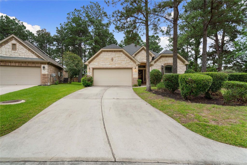 99 W Jagged Ridge Circle, Spring, TX 77389