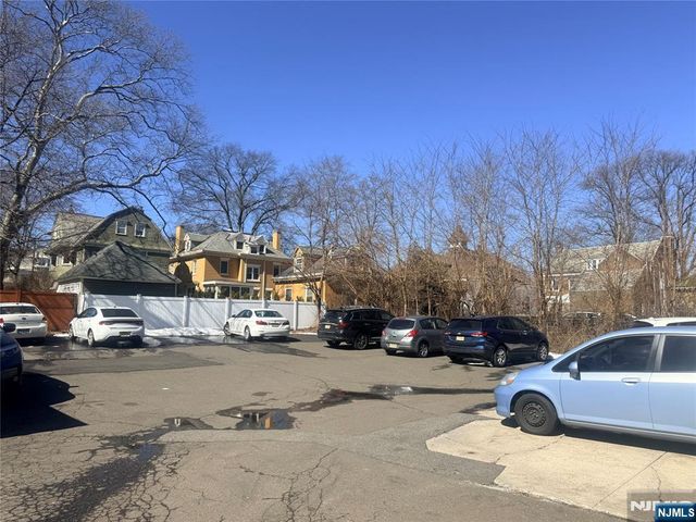 500 Mount Prospect Avenue, Newark, NJ 07104