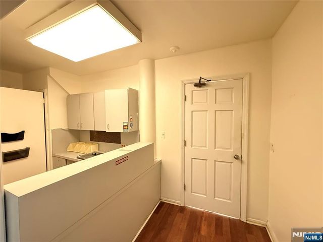 500 Mount Prospect Avenue, Newark, NJ 07104