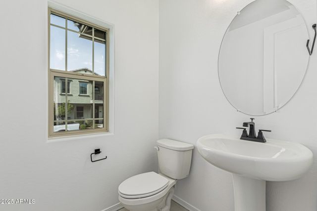 2811 N CLAIRE Drive, Buckeye, AZ 85396