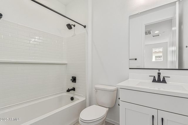 2811 N CLAIRE Drive, Buckeye, AZ 85396