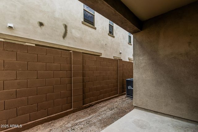 2811 N CLAIRE Drive, Buckeye, AZ 85396