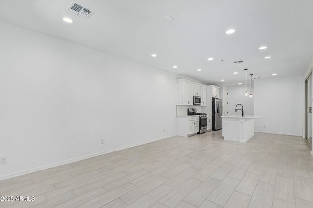 2811 N CLAIRE Drive, Buckeye, AZ 85396