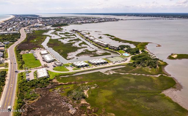 9 E Fort Macon Road, Atlantic Beach, NC 28512
