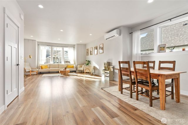 1713 Aaron Drive, Lynden, WA 98264