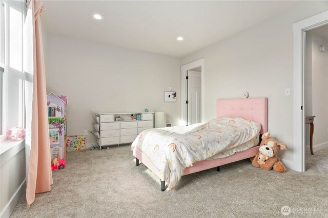 1713 Aaron Drive, Lynden, WA 98264