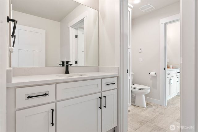 1713 Aaron Drive, Lynden, WA 98264