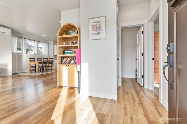 1713 Aaron Drive, Lynden, WA 98264