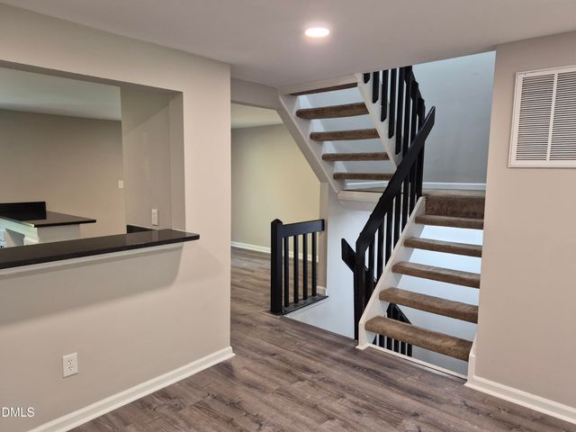 1910 Fox Sterling Drive, Raleigh, NC 27606