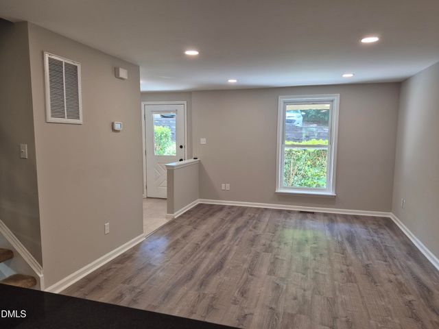 1910 Fox Sterling Drive, Raleigh, NC 27606
