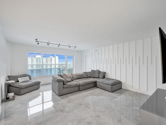 3500 Galt Ocean Drive 1109, Fort Lauderdale, FL 33308