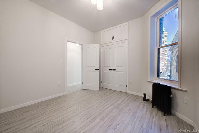 330 E 198th Street, Bronx, NY 10458