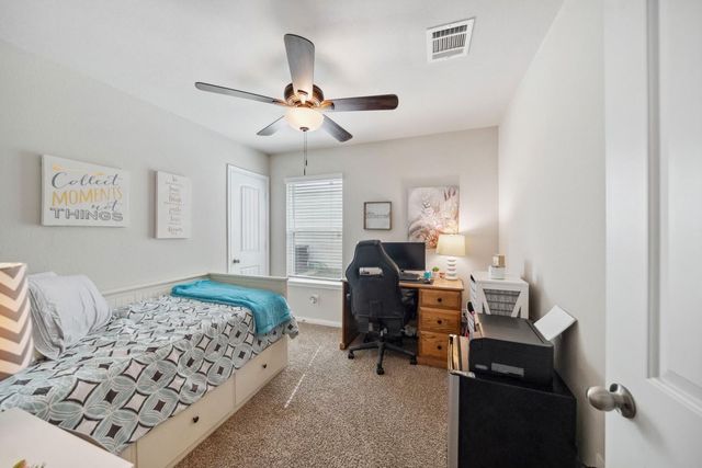 118 Bobcat Bend, Huntsville, TX 77320