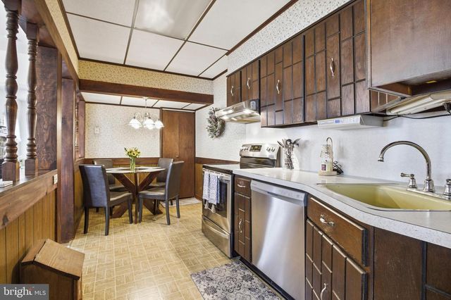 90 RIDLEY AVE, Sharon Hill, PA 19079