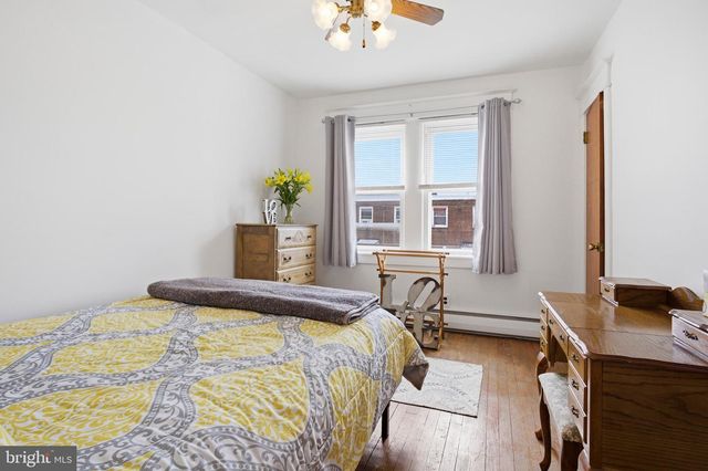 90 RIDLEY AVE, Sharon Hill, PA 19079