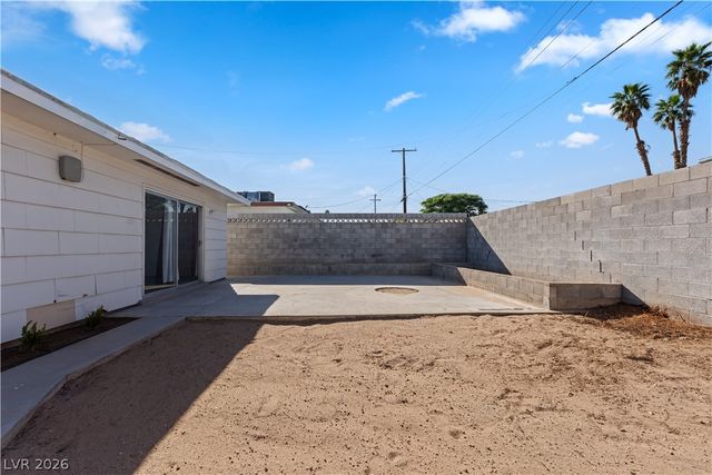 6208 Cromwell Avenue, Las Vegas, NV 89107