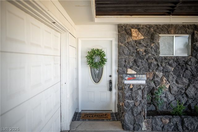 6208 Cromwell Avenue, Las Vegas, NV 89107