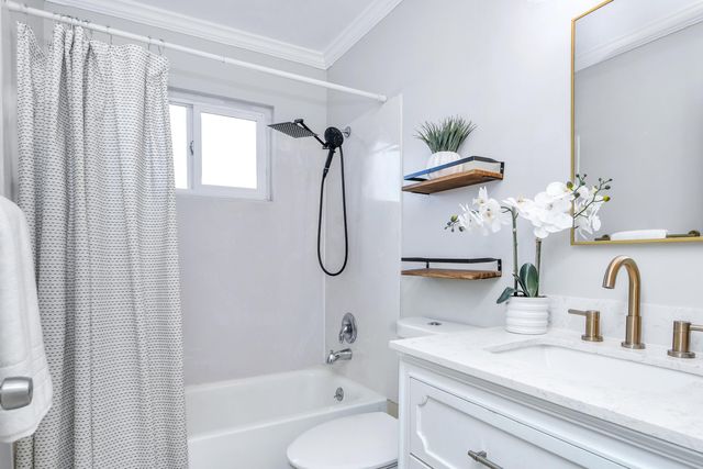 871 Cross St, Pittsburg, CA 94565