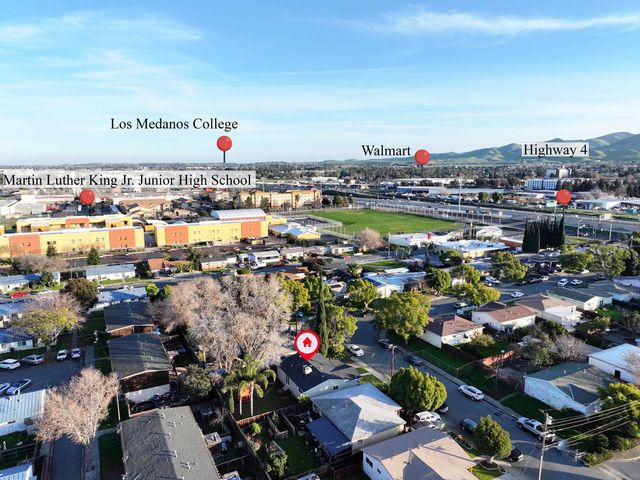 871 Cross St, Pittsburg, CA 94565