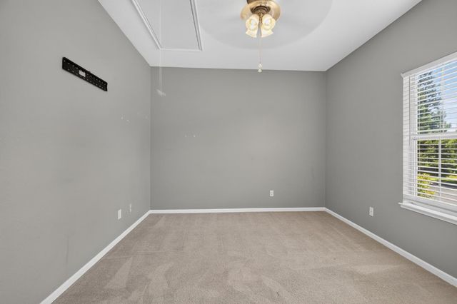 4686 Pine Valley Cir, Stockton, CA 95219